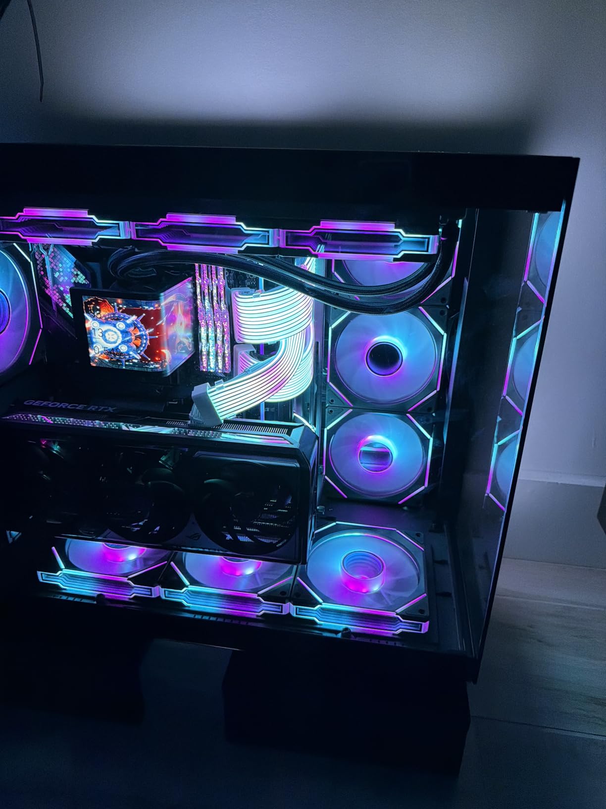 Samsung 990 PRO SSD 2TB NVMe M.2 PCIe Gen4, M.2 2280 Internal Solid State Hard Drive, Seq. Read Speeds Up to 7,450 MB/s for High End Computing, Gaming, and Heavy Duty Workstations, MZ-V9P2T0B/AM customer photo 1