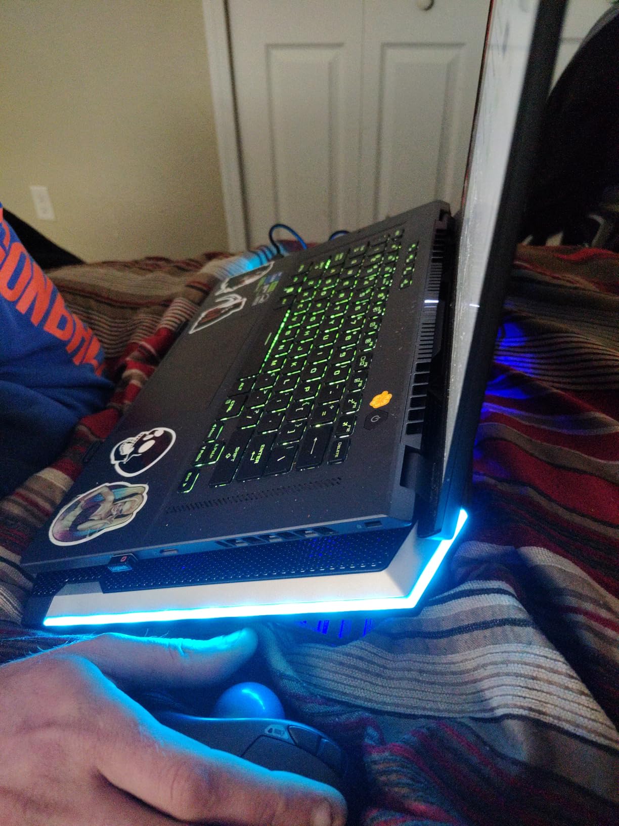 ICE COOREL Gaming Laptop Cooling Pad with 8 Cooling Fans, Laptop Fan Cooler Pad for 15-17.3 Inch, Notebook Cooler Stand with 6 Height Adjustable, RGB Cooling Pad with Two USB Port + Phone Stand customer photo 1
