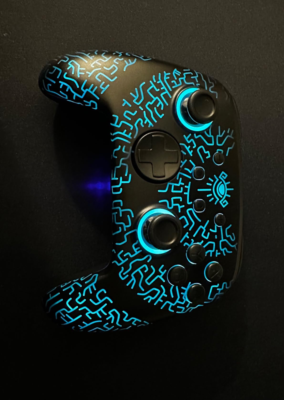 Switch 2 Pro Controller with Charging Dock Compatible with Switch2/OLED/Steam Deck, Wireless Bluetooth Controller with Hall Effect Joysticks, Luminex Control Supports Wake Up/7 LED Colors Adjust/Paddle/Turbo/Motion customer photo 2