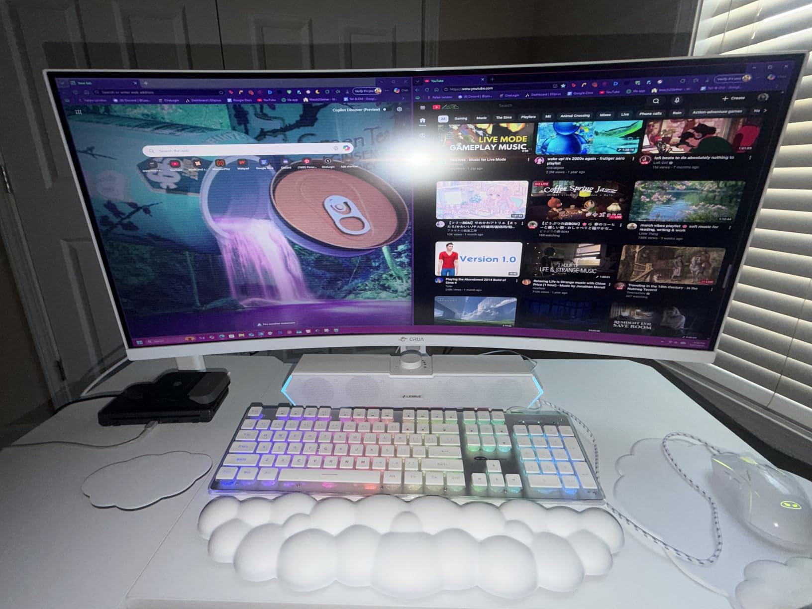 CRUA 32 inch Curved Gaming Monitor, 4k UHD (3840x2160) VA Screen, 1500R, 144Hz/160Hz Computer Monitor, Supports AMD Freesync, 120% sRGB, Built-in Speakers, Wall Mountable Installs (HDMI 2.1/DP 1.4)-Black customer photo 1