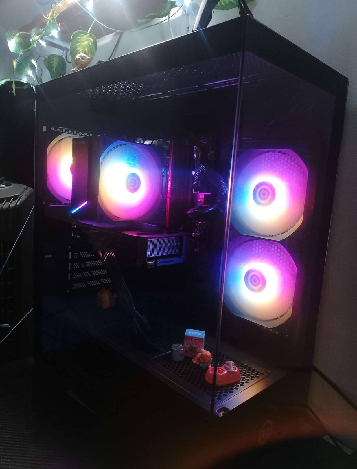 CyberPowerPC Gamer Xtreme VR Gaming PC, Intel Core i5-13400F 2.5GHz, GeForce RTX 5060 8GB, 16GB DDR5, 1TB PCIe 4.0 SSD, WiFi Ready & Windows 11 Home (GXiVR8060A40) customer photo 1