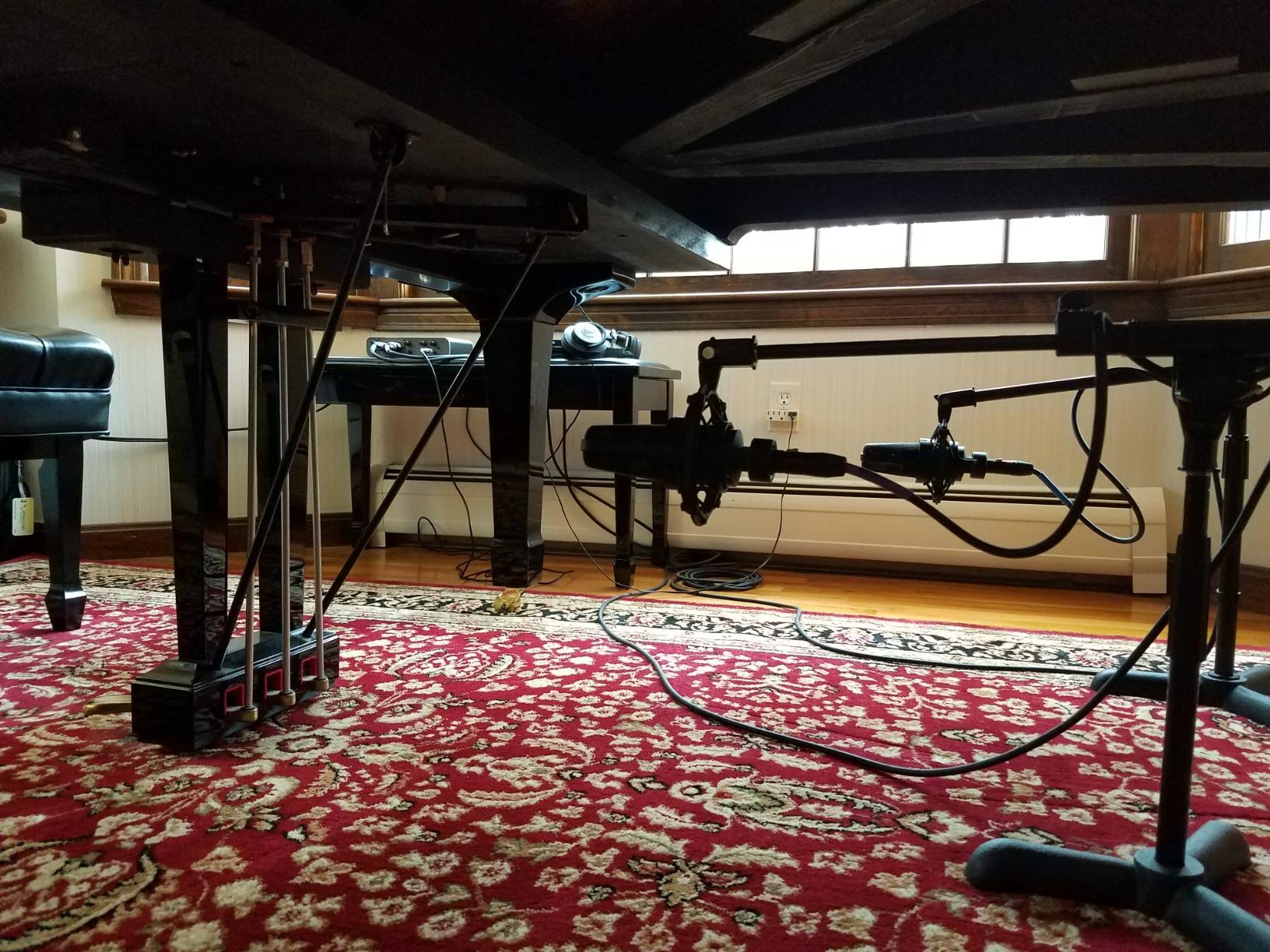 AT4040 Cardioid Condenser Microphone customer photo 1