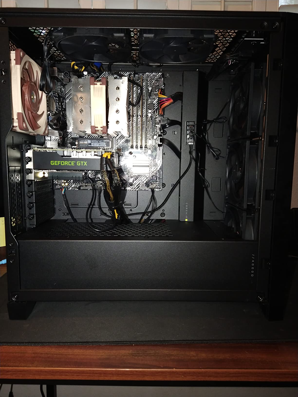 ARCTIC P12 - PC Fan, 120mm Case Fan, Pressure-optimised, Quiet Motor, Computer, Fan Speed: 1800 RPM - Black customer photo 2