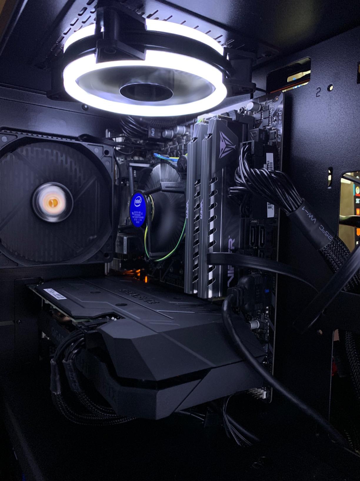 Intel Core i5-9400F Desktop Processor 6 Cores up to 4.1 GHz Turbo without Processor Graphics LGA1151 300 Series 65W customer photo 1