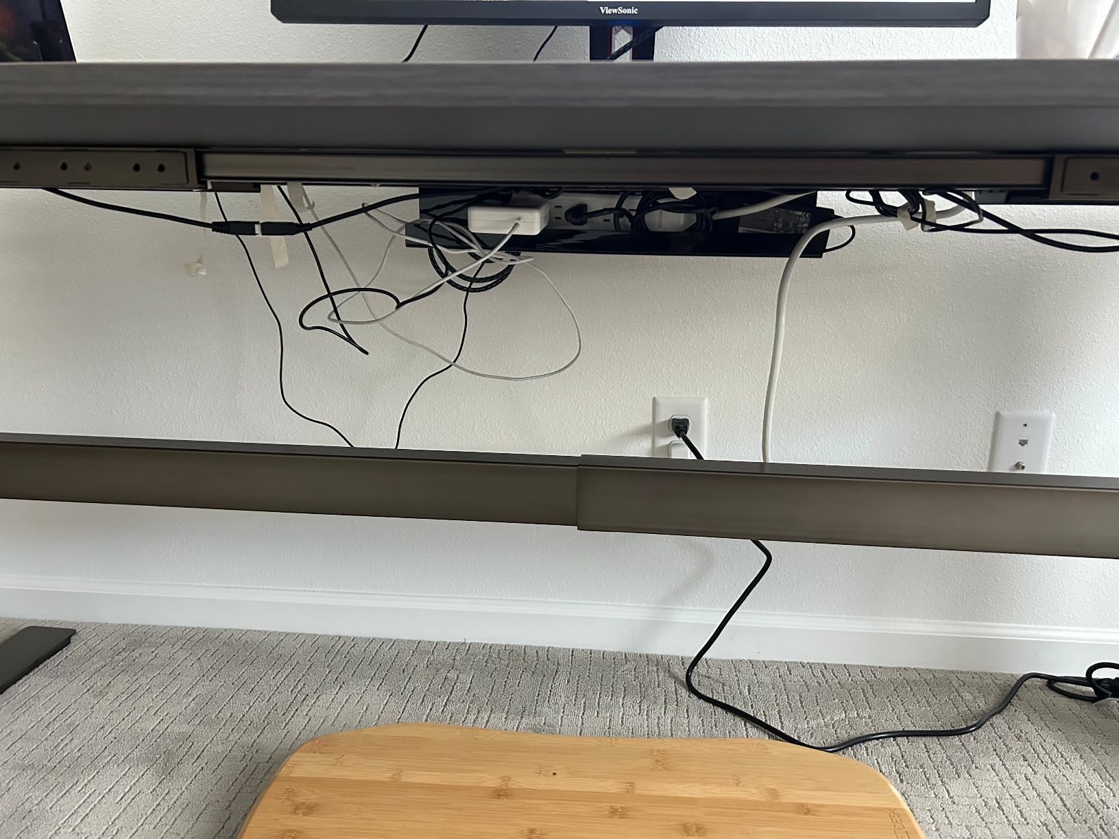 UPLIFT DESK Bamboo (72 x 24 inch) Standing Desk 2-Leg V2-Commercial Adjustable Stand Up C-Frame (White), Advanced Keypad, Wire Grommets, Wire Tray, Rocker Board customer photo 1