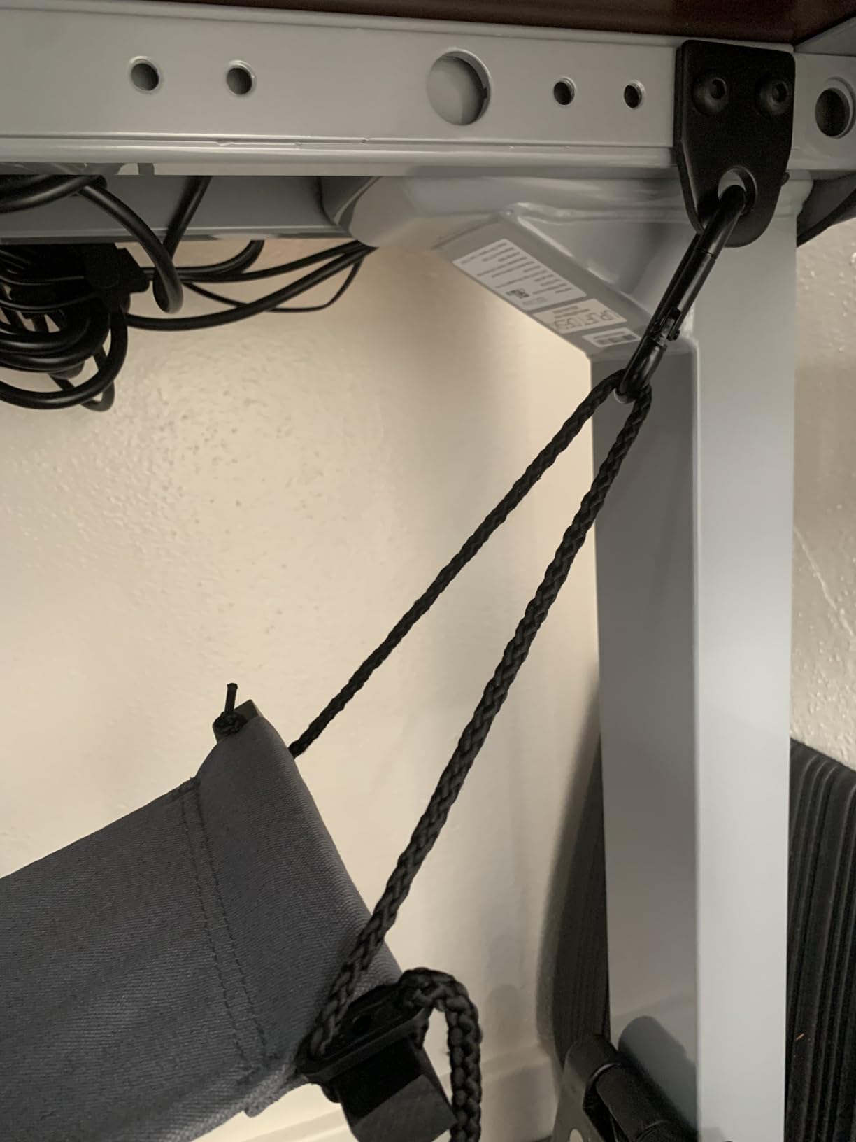 Foot Hammock by Uplift Desk customer photo 1
