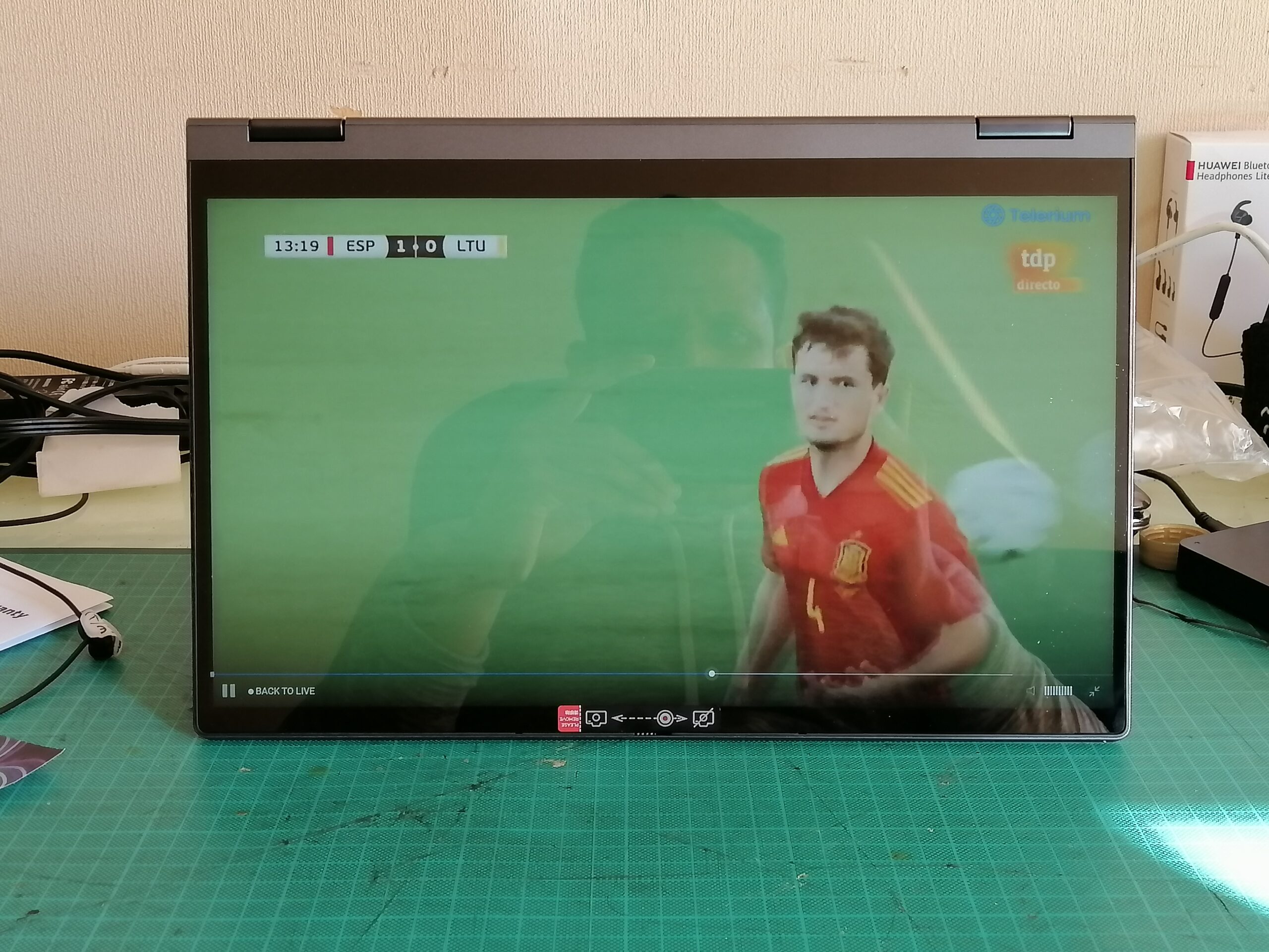 Lenovo IdeaPad Flex 5 2-in-1 Laptop, 14