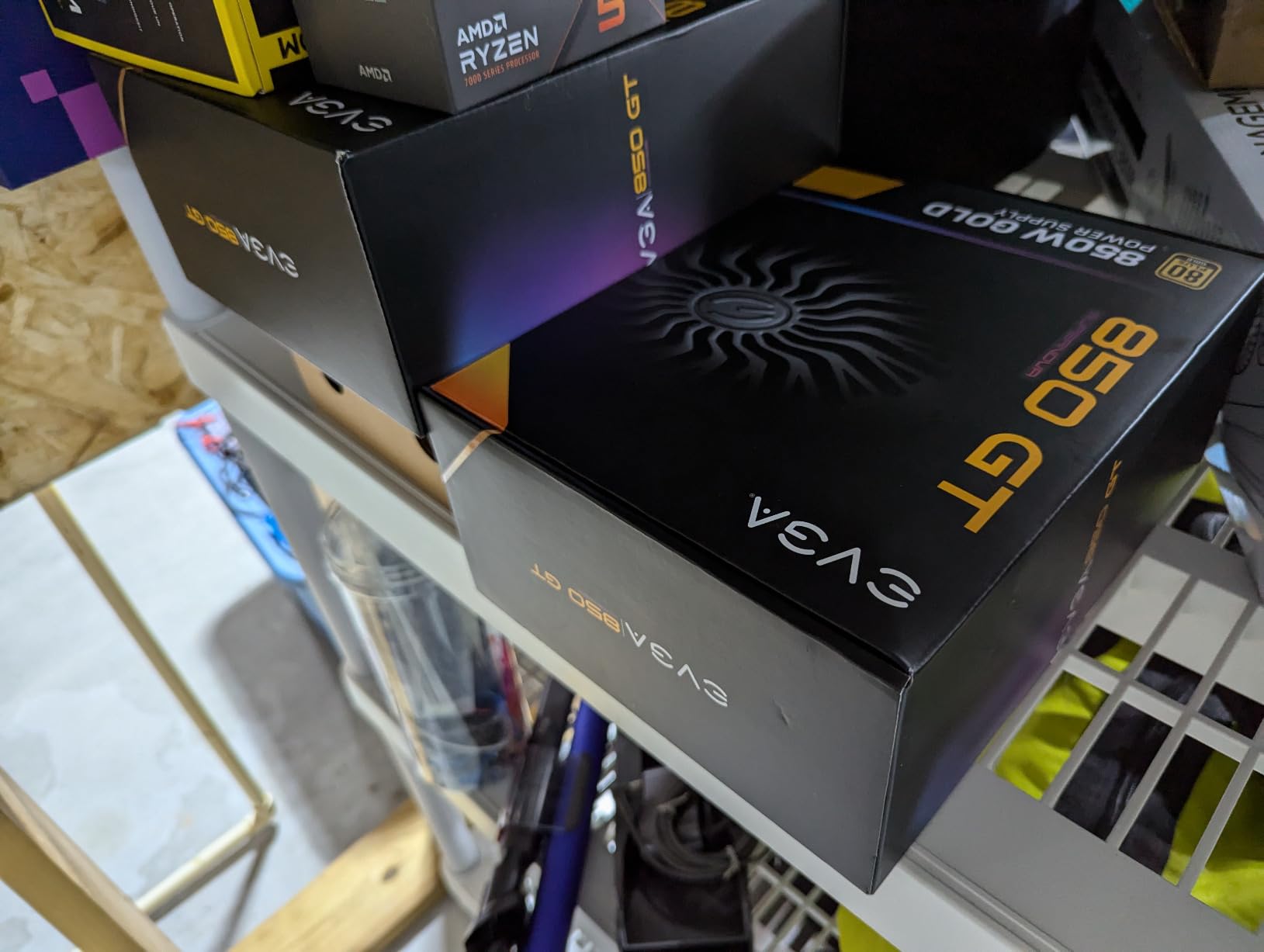 EVGA 850 GT, 80 Plus Gold 850W, Fully Modular, Auto Eco Mode with FDB Fan, 100% Japanese Capacitors, 7 Year Warranty, Includes Power ON Self Tester, Compact 150mm Size, Power Supply 220-GT-0850-Y1 customer photo 1