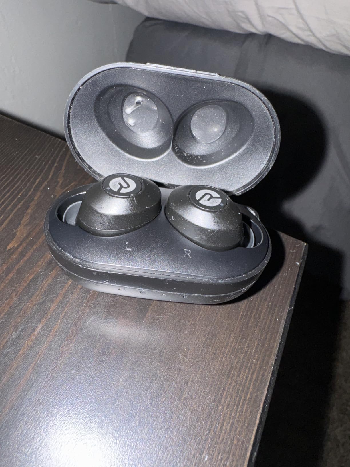Raycon Everyday Classic Bluetooth Wireless Earbuds + Microphone with Active Noise Canceling, Sweat & Water-Resistant Earphones, Ear Buds Wireless Bluetooth Up to 32 Hours Playtime customer photo 2