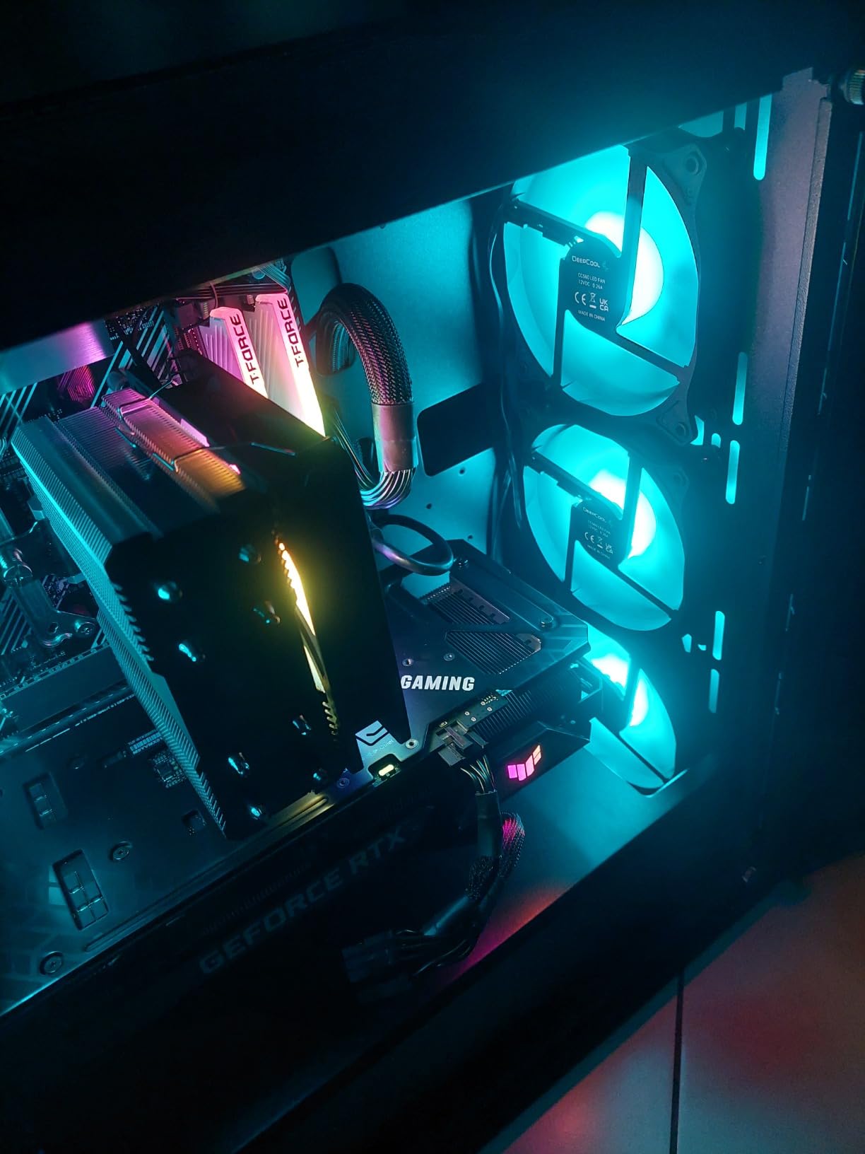 ASUS TUF Gaming NVIDIA GeForce RTX 3060 Ti V2 OC Edition 8GB GDDR6 customer photo 1