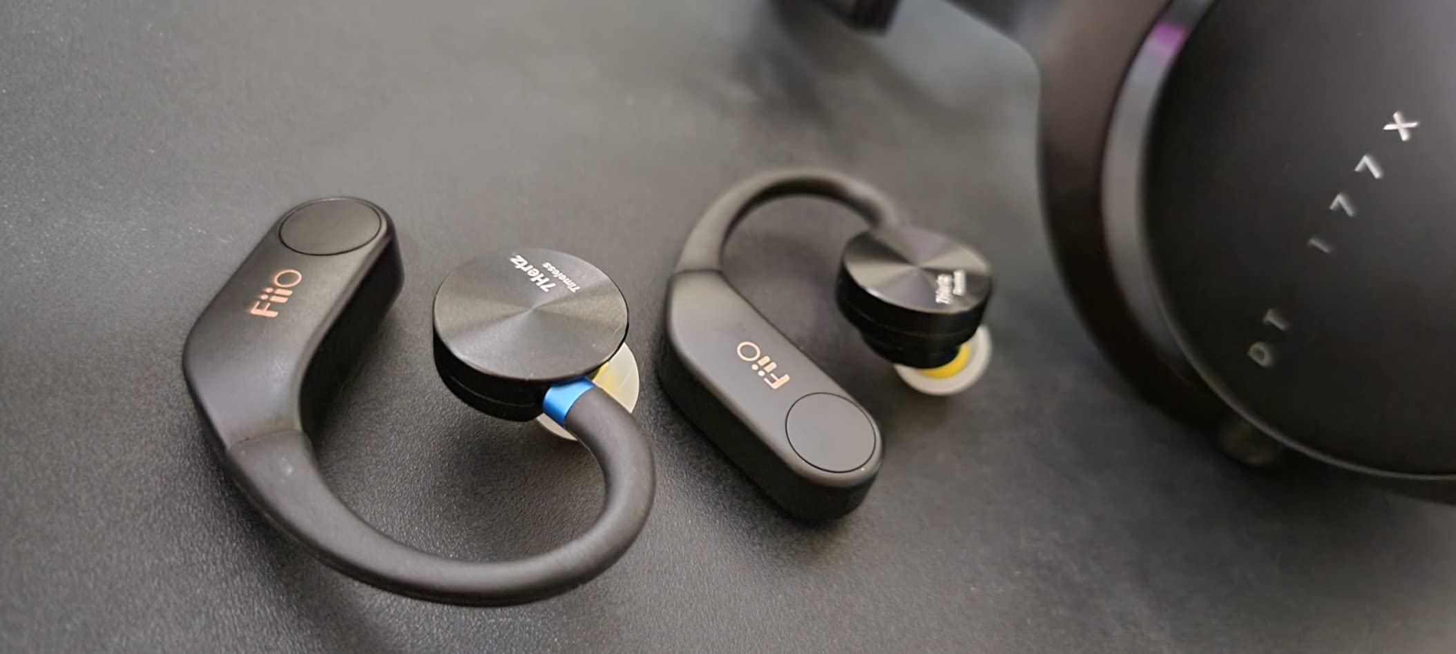 7HZ Timeless in Ear Monitor, 14.2mm Planar HiFi in-Ear Earphone with CNC Aluminum Shell, Detachable MMCX Cable (3.5mm) customer photo 2