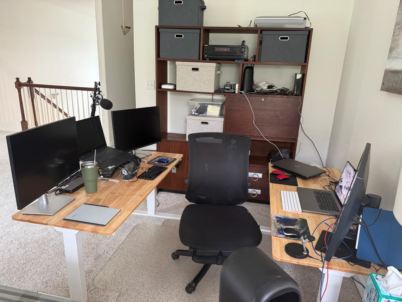 FlexiSpot E6 - E6 Bamboo 3-Stage Dual Motor Electric Standing Desk 55 x 28 with Solid Bamboo Desktop & White Frame customer photo 2