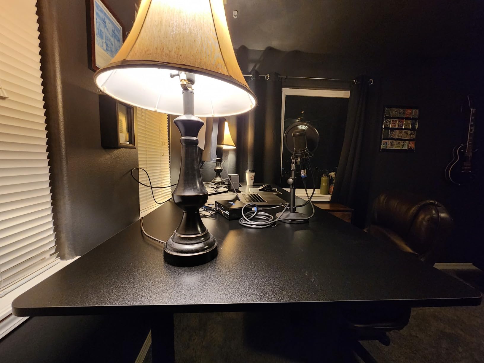 FlexiSpot E7 Plus Max - 4 Leg Standing Desk 71 x 32 Inch Electric Adjustable Height Sit Stand Desk with Splice Board (Black Top + Black Frame) customer photo 1