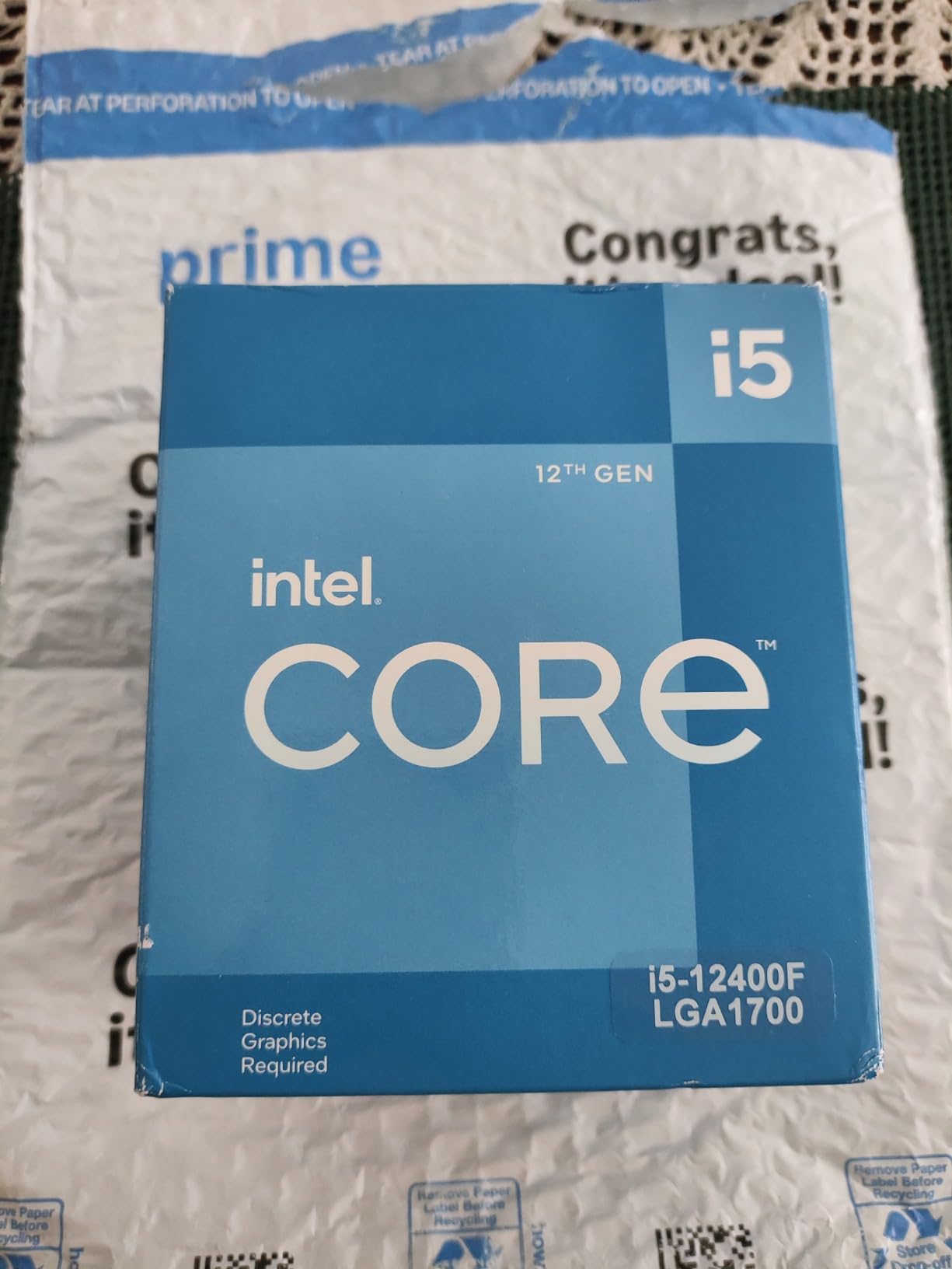 Intel Core i5-12400F Desktop Processor 6/12 thread, 2.5GHz base customer photo 2