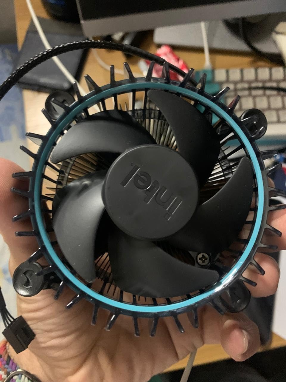 Intel Core i3-12100F 12th Gen Desktop Processor customer photo 2