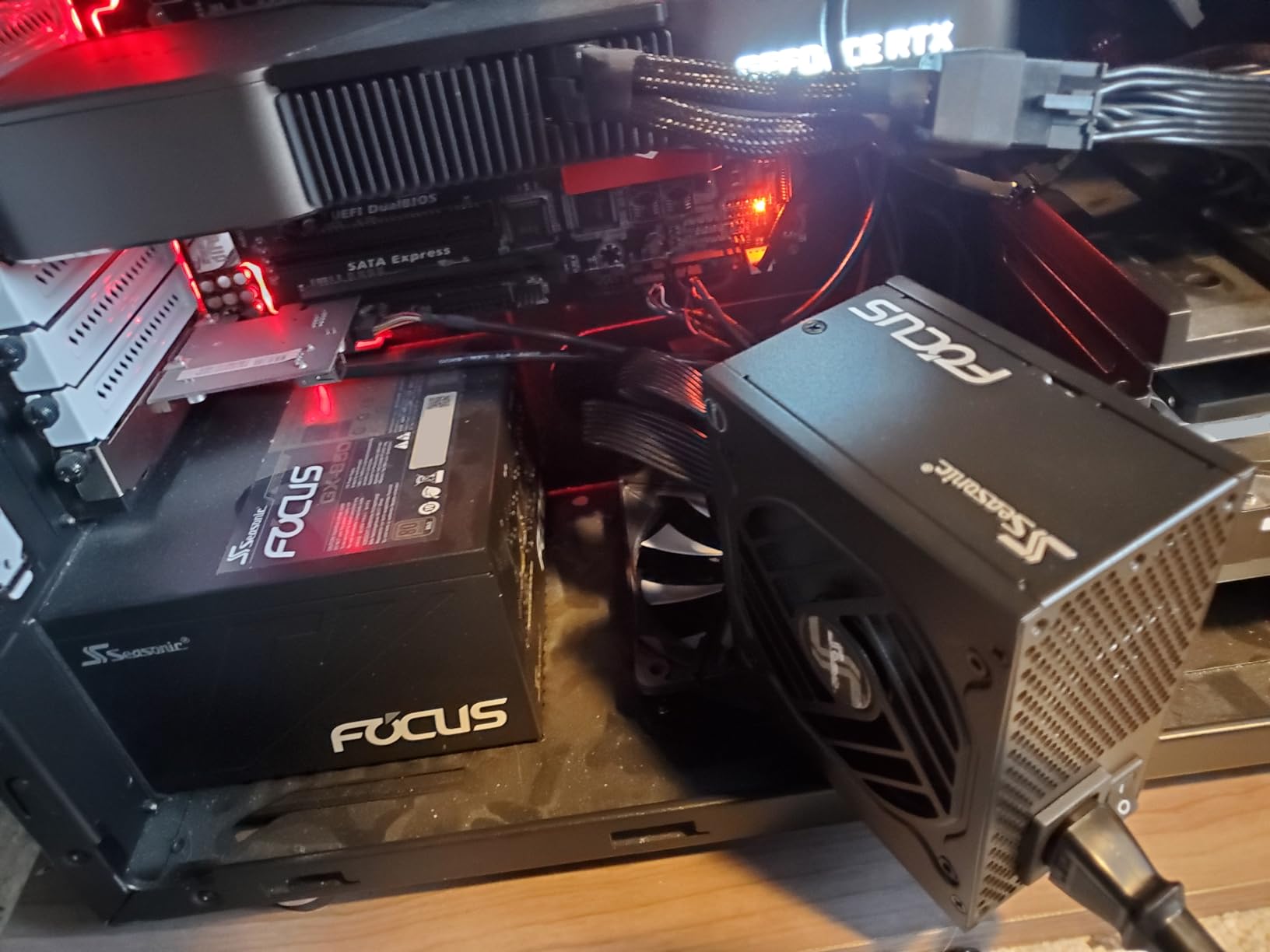 Seasonic Focus SGX-750 | 750W | 80+ Gold | Full-Modular | SFX Form Factor | Low Noise | Premium Japanese Capacitor | 10 Year Warranty (Ref. SSR-750SGX) customer photo 2