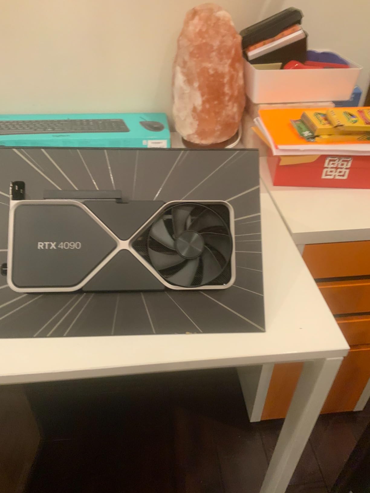 VIPERA NVIDIA GeForce RTX 4090 Founders Edition Graphic Card - 24GB GDDR6X customer photo 1