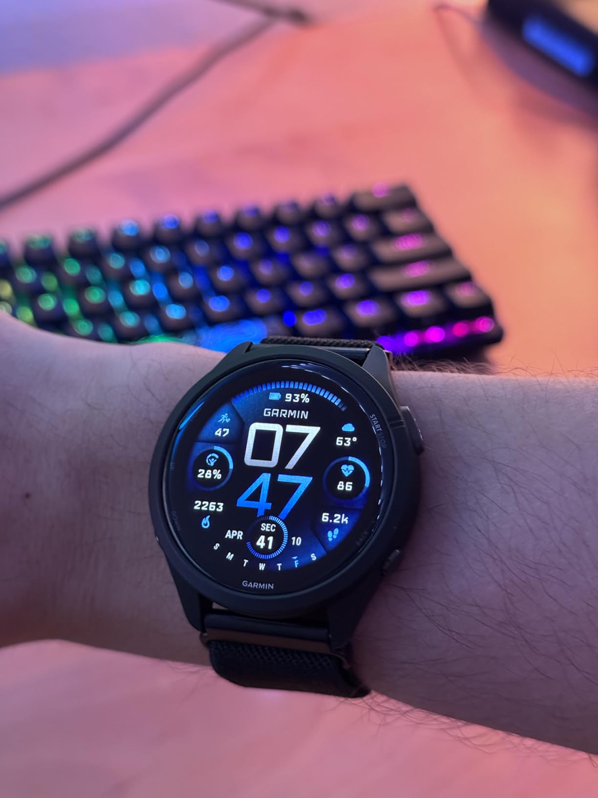 Garmin Forerunner 265 Running Smartwatch, Colorful AMOLED Display, Training Metrics and Recovery Insights, Black and Powder Gray | 46mm 1.3 Amoled Touchscreen, Built-in Multi-Band GPS, Training Metrics and Recovery Insights customer photo 1