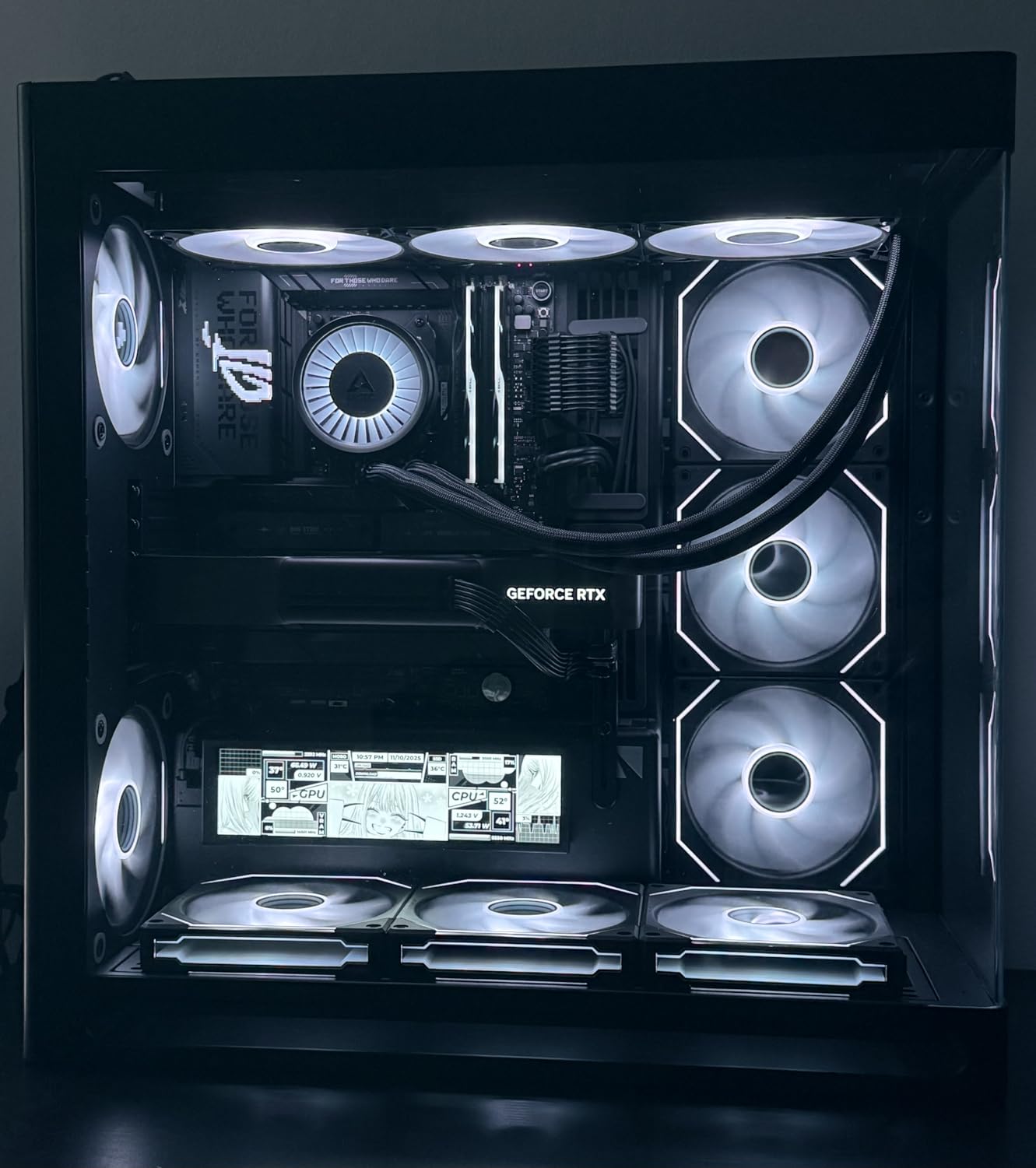 Lian Li UNI Fan SL-Infinity 140 - Single Pack - ARGB Fan - Infinity Mirror - Daisy-Chain Design - Without Controller - Black (UF-SLIN140-1B) customer photo 1