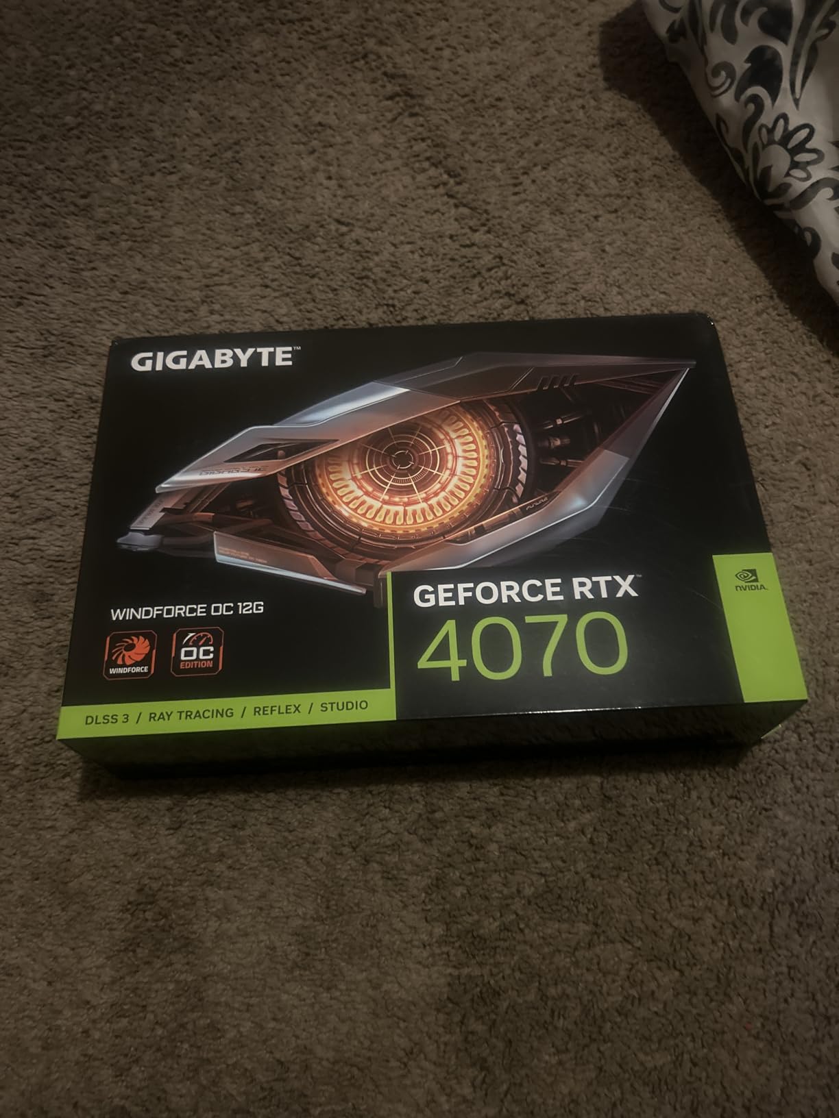 Gigabyte GeForce RTX 4070 WINDFORCE OC 12GB GDDR6X customer photo 2