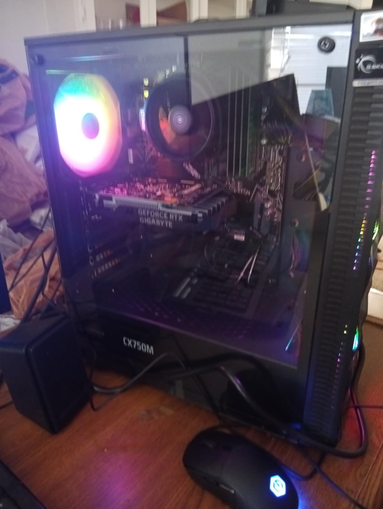 MOROVOL PC Case Pre-Install 4 RGB Fans, ATX Gaming Computer Case with Diamond-Shaped Mesh Front & Tempered Glass Side Panel, USB 3.0 Airflow Mid Tower case,621 customer photo 1