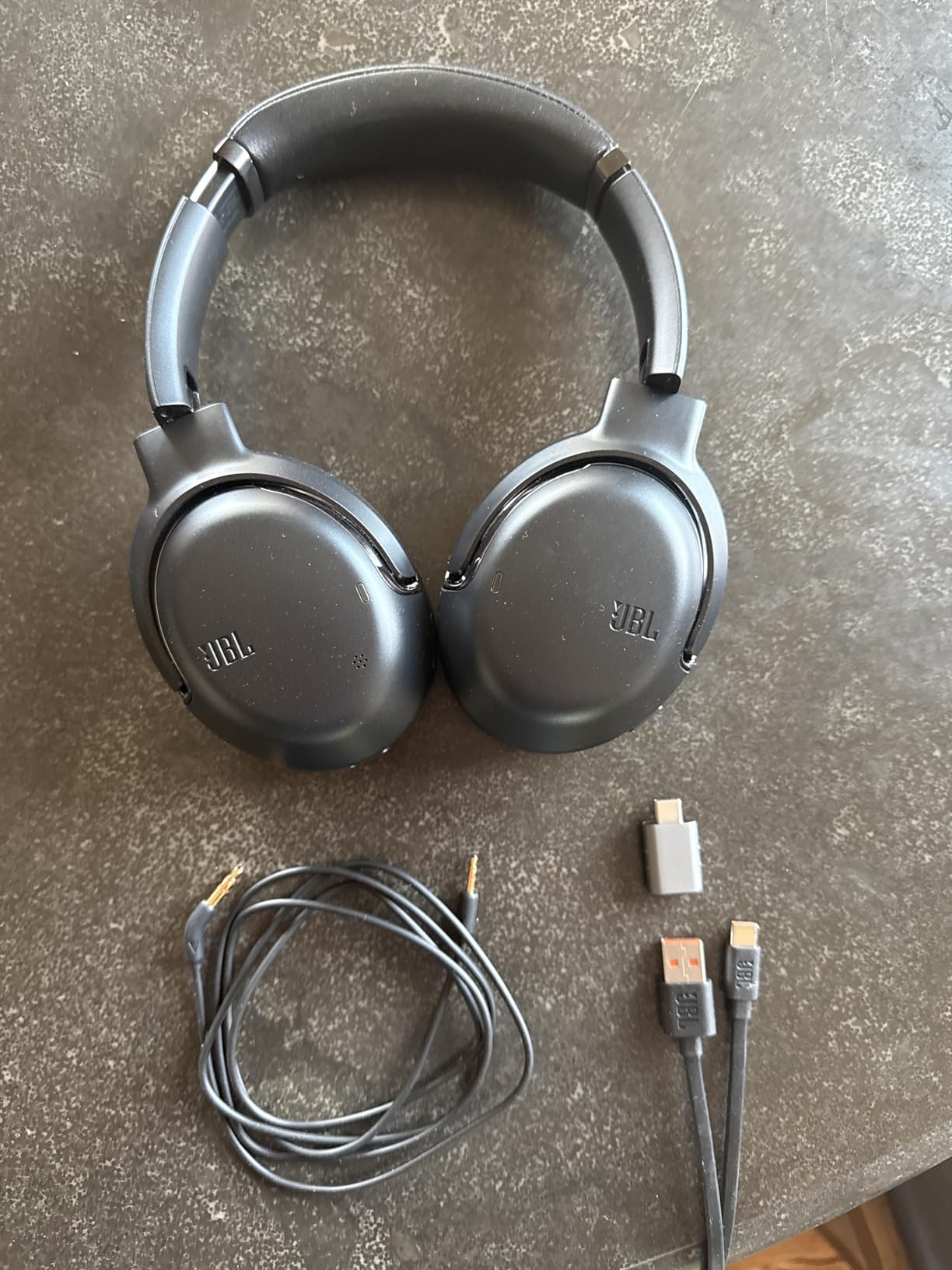 JBL Tour One M2 - Wireless Over-Ear Noise Cancelling Headphones (Black), Medium customer photo 2
