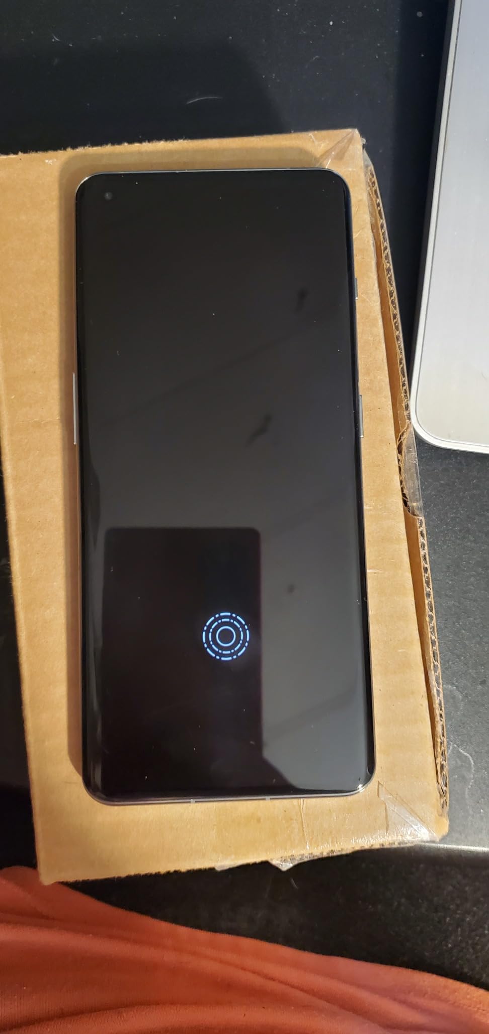 OnePlus 11 5G | 8GB RAM+128GB | Dual-SIM | Titan Black | US Factory Unlocked customer photo 2