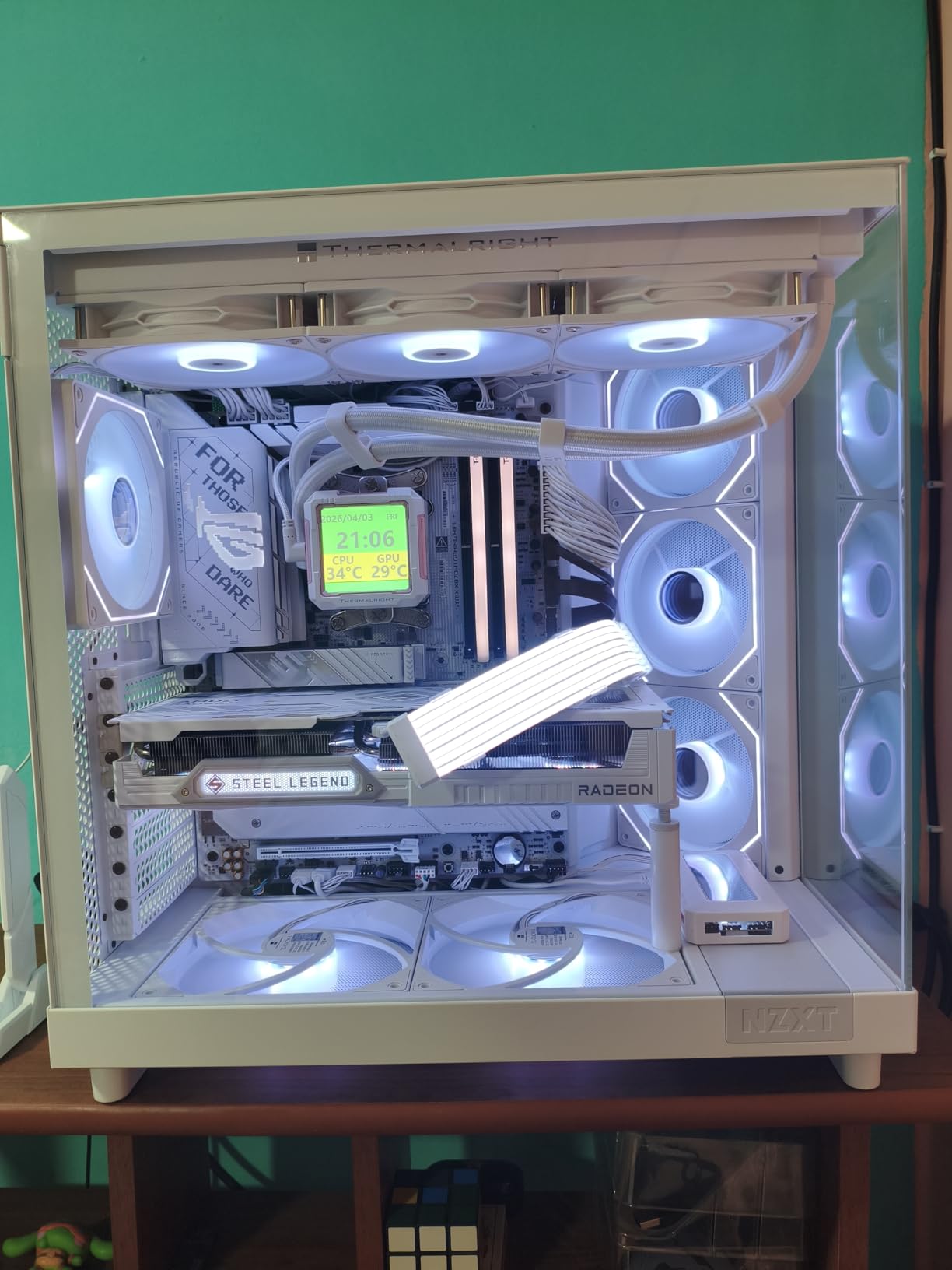 NZXT H6 Flow | CC-H61FW-01 | Compact Dual-Chamber Mid-Tower Airflow Case | Panoramic Glass Panels | High-Performance Airflow Panels | Includes 3 x 120mm Fans | Cable Management | White customer photo 1