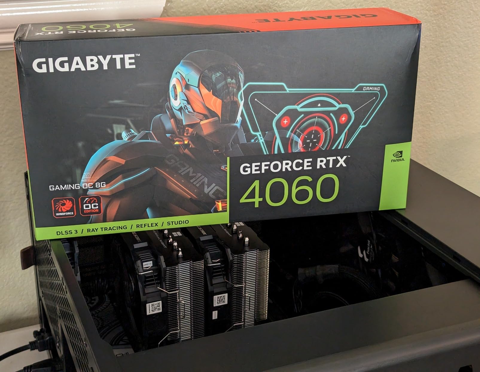 GIGABYTE GeForce RTX 4060 Gaming OC 8G Graphics Card customer photo 2