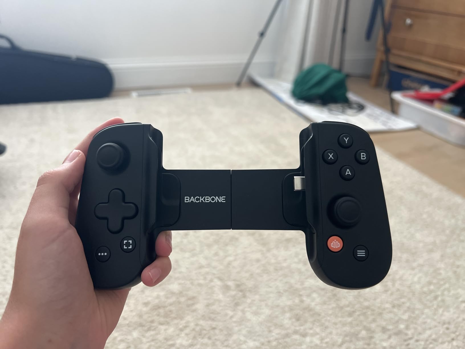 BACKBONE One Mobile Gaming Controller, USB-C Phone Controller for Android & iPhone 15/16/17 Series, 2nd Gen, Play Xbox, PlayStation, Fortnite, Call of Duty & More customer photo 1