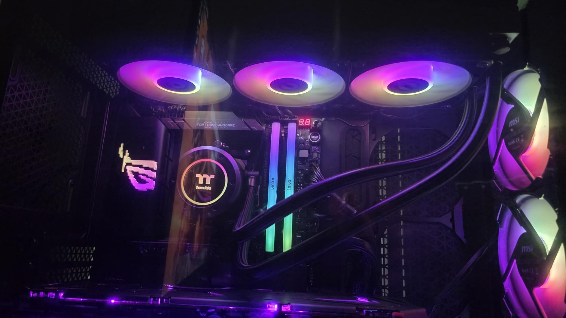 Thermaltake TH420 ARGB Sync V2 CPU Liquid Cooler / AIO Liquid Cooling / Fan 140mm*3 / PWM 500~2000 RPM / Mirror Waterblock / MB ARGB Sync Control, CL-W376-PL14SW-A, Black customer photo 2