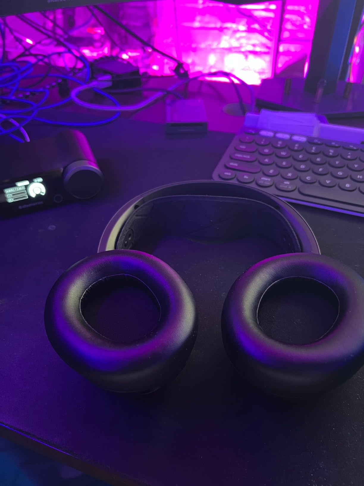 SteelSeries Arctis Nova Pro Wireless Multi-System Gaming Headset - Premium Hi-Fi Drivers - Active Noise Cancellation - Infinity Power System - ClearCast Gen 2 Mic - PS5, PS4, PC, Switch, Mobile customer photo 1