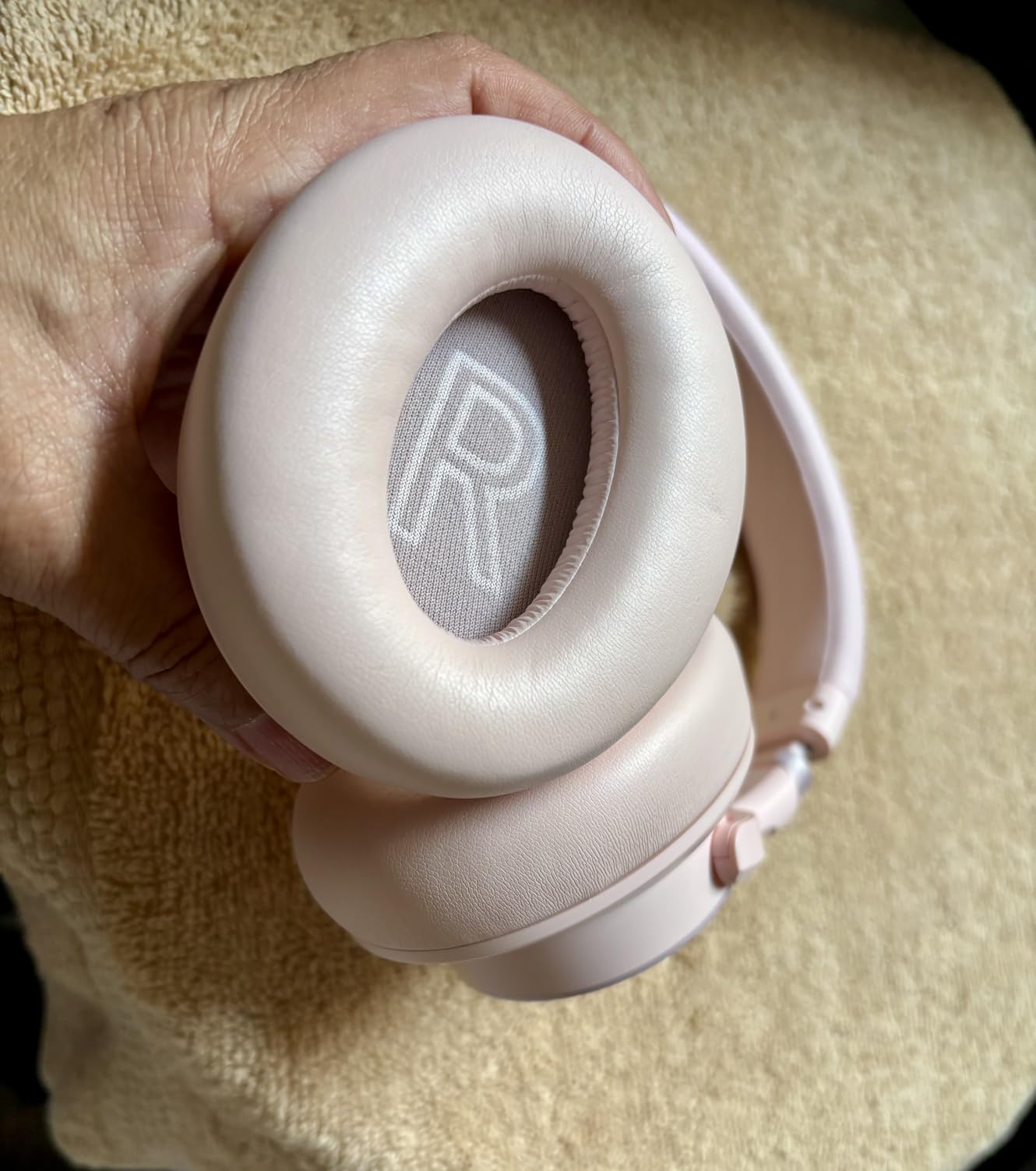 KVIDIO Hybrid Active Noise Cancelling Headphones Over Ear customer photo 2