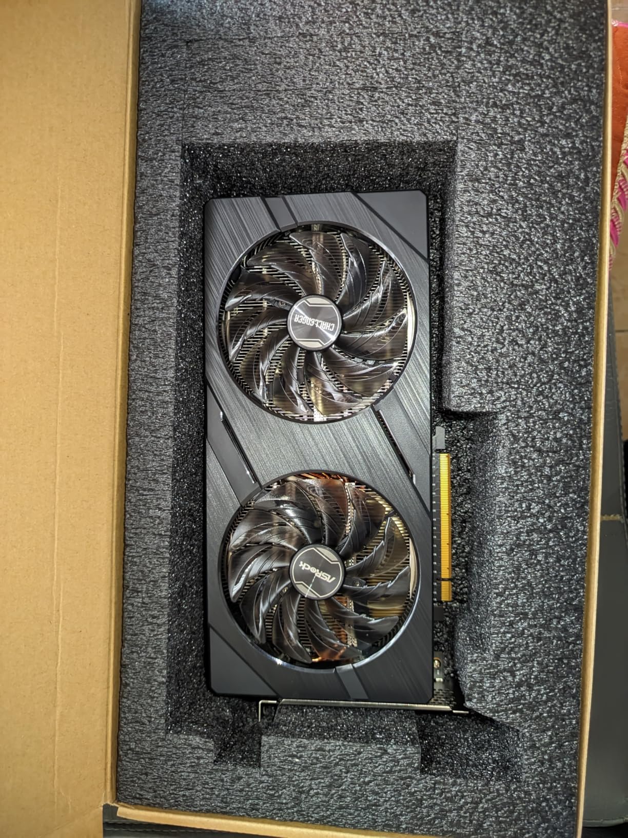 ASRock Intel Arc A580 Challenger 8GB OC Graphics Card, Intel Xe HPG Architecture, 8GB GDDR6, PCIe 4.0, Dual Fans, 0dB Silent Cooling, DisplayPort 2.0 customer photo 1