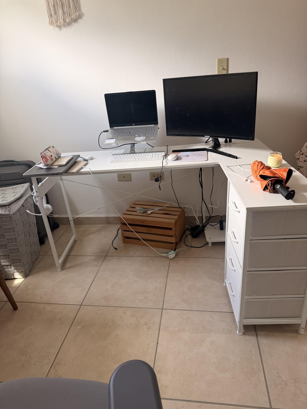 AODK L Shaped Gaming Desk with 4 Drawers, 61