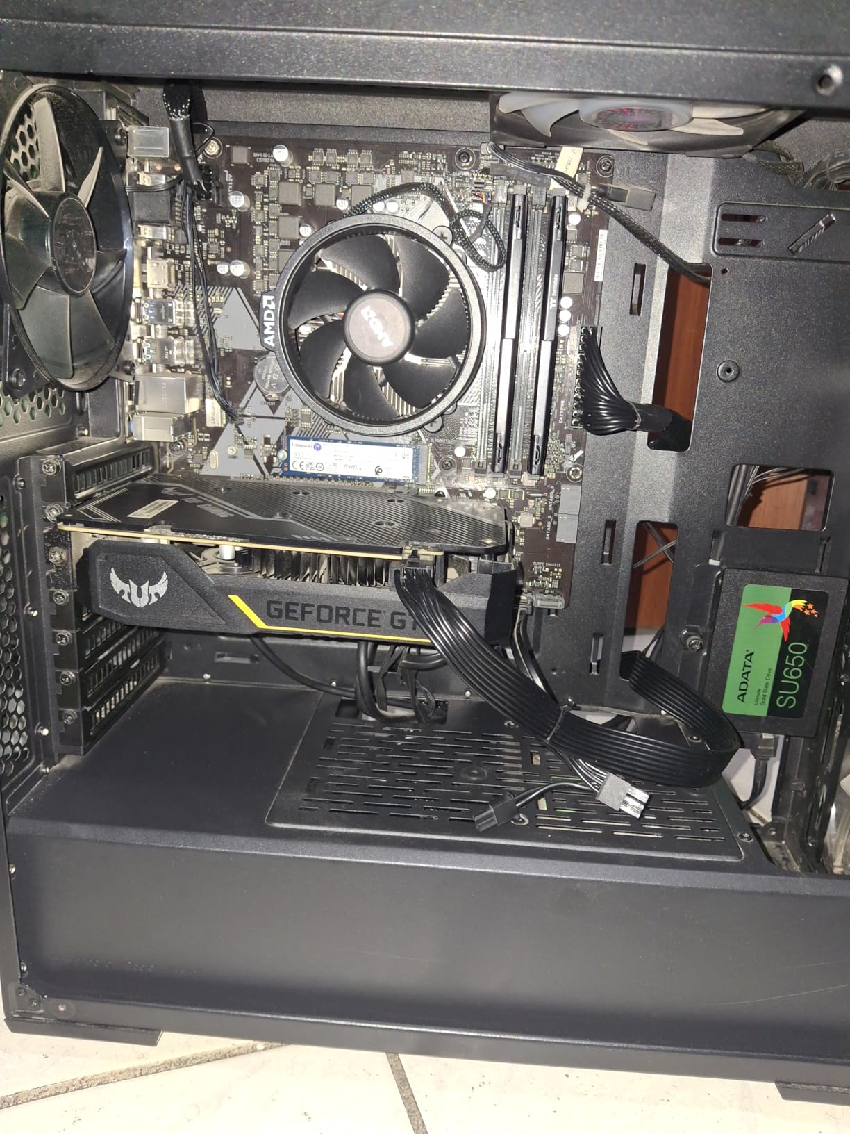 Corsair CX750 80 Plus Bronze Non Modular Low-Noise ATX 750 Watt Power Supply - Black customer photo 2