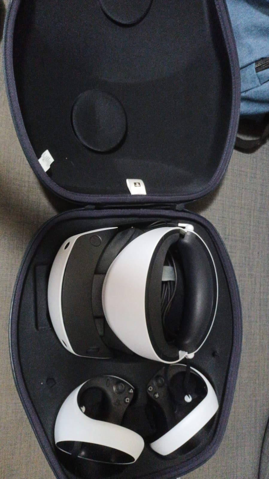 PowerA Storage Case for PlayStation VR2, Carrying Case, Protective Storage, Travel Ready, PlayStation Official Licensed customer photo 2