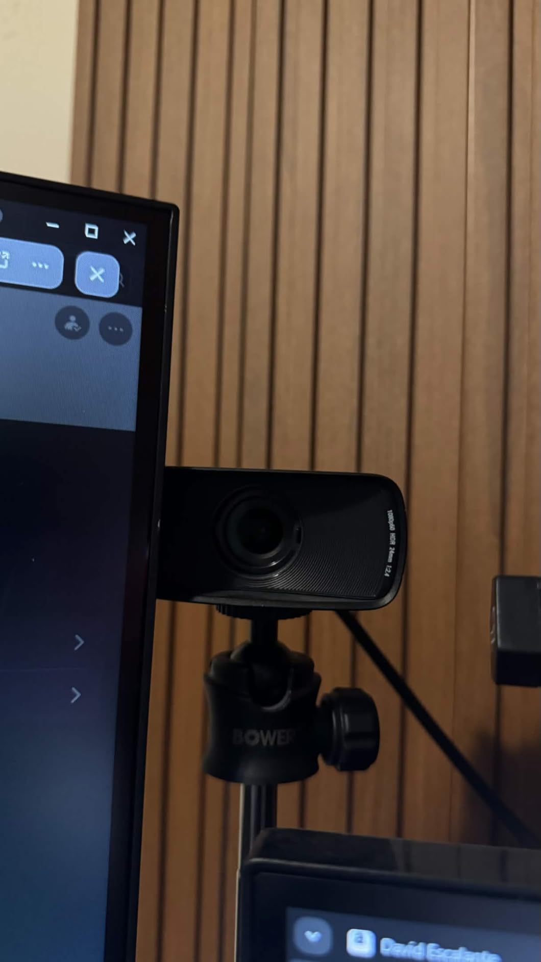 Elgato Facecam MK.2 - Premium Full HD 1080p Webcam for Streaming, Gaming, Video Calls, Recording, HDR Enabled, Sony Sensor, PTZ Control customer photo 1