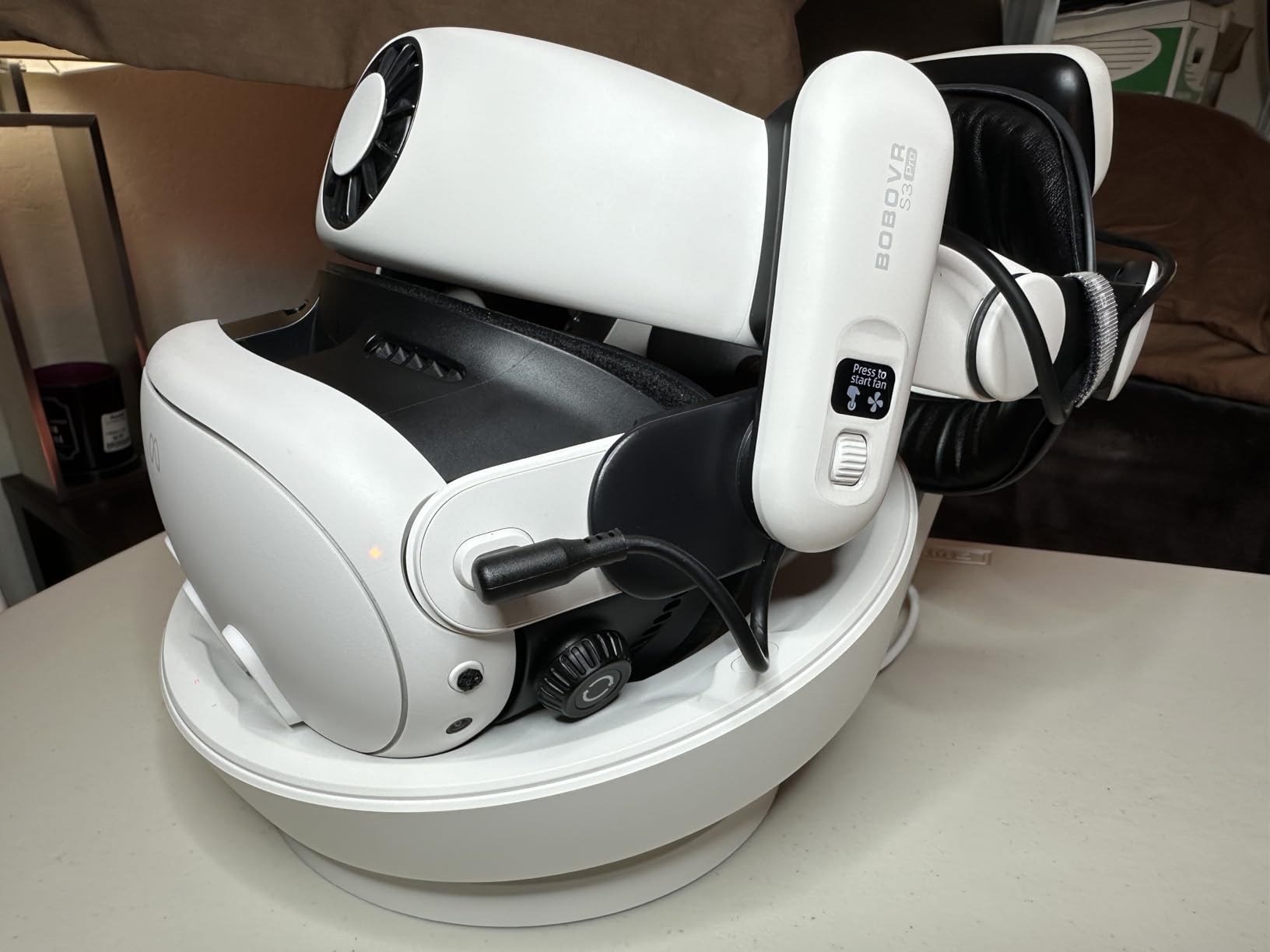 PRISMXR Carina D1 Magnetic Charging Dock Compatible with Meta Quest 3, Effortless Drop-and-Charge Station, Space-Saving (with Charger) customer photo 1
