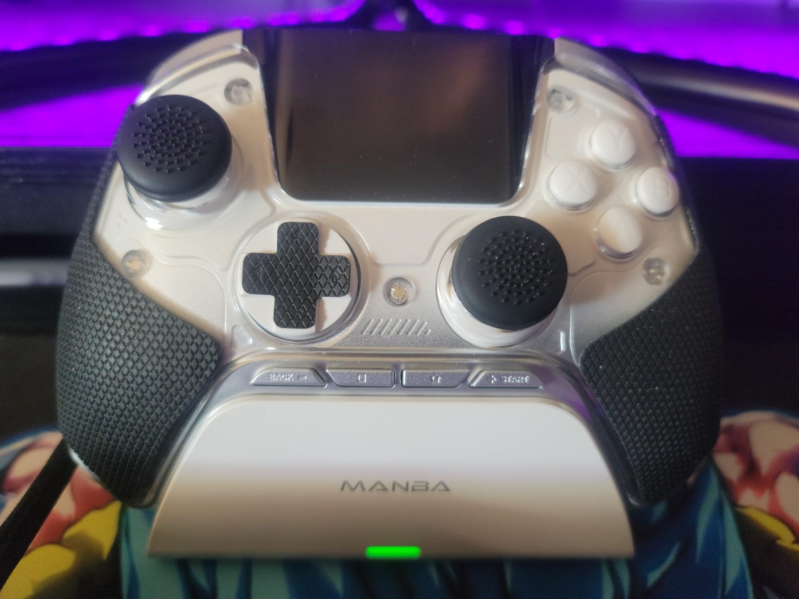 ManbaOne Interactive Screen Wireless Gaming Controller for PC/Switch/Switch 2/iOS/Android, Hall Effect Stick & Trigger, RGB Lighting, Remappable Buttons, 1800mAh with Charging Dock (White) customer photo 1