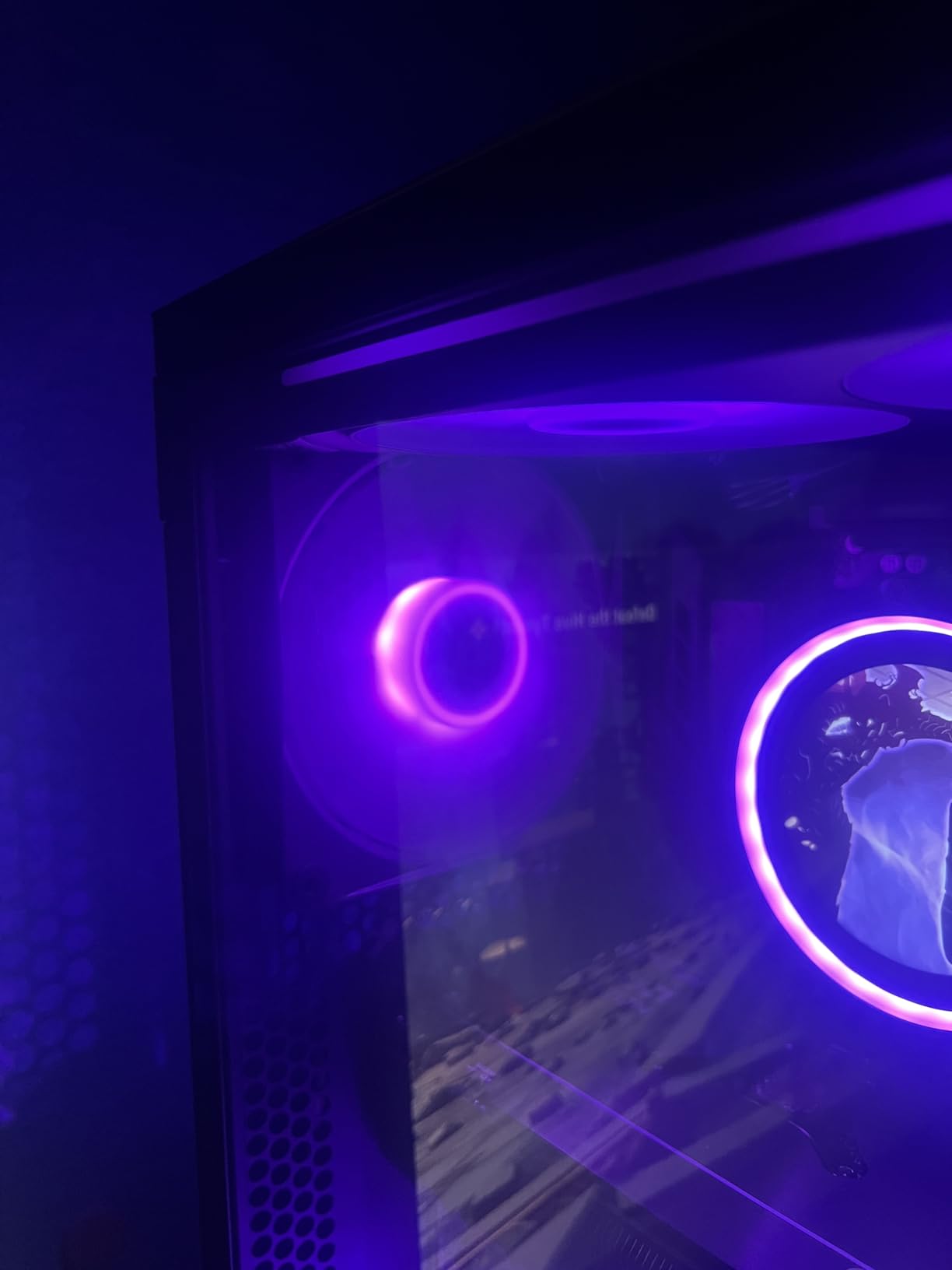 NZXT F360 RGB Core - 360mm Single-Frame Fan Unit with 3 x 120mm RGB Fans - Speed & Lighting Control - High Static Pressure & Airflow - Fluid Dynamic Bearings - 8 aRGB LEDs Per Fan - Black customer photo 1