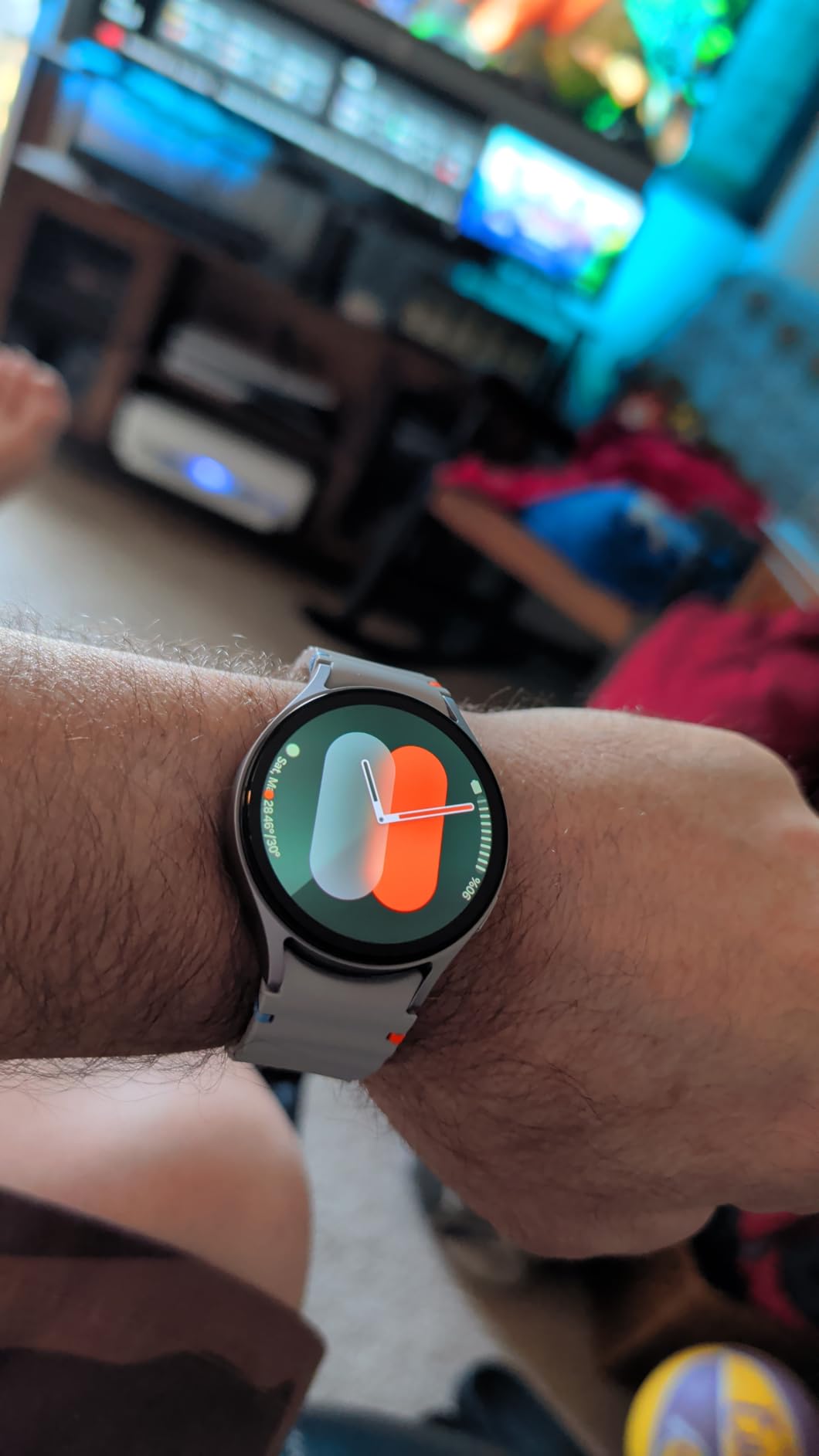 Samsung Galaxy Watch 7 40mm Bluetooth AI Smartwatch w/Energy Score, Wellness Tips, Heart Rate Tracking, Sleep Monitor, 2024, Green customer photo 1
