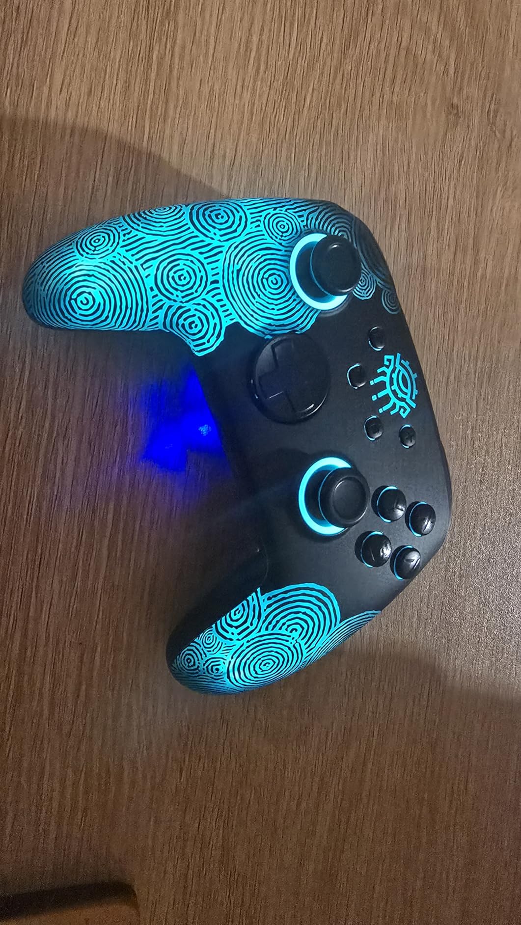 FUNLAB Switch Pro Controller Wireless Compatible with Nintendo Switch2/OLED/Lite, Firefly Bluetooth Remote Gamepad with Hall Effect Joysticks/RGB 7 LED Colors/Paddle/Turbo/Motion Control - White customer photo 2