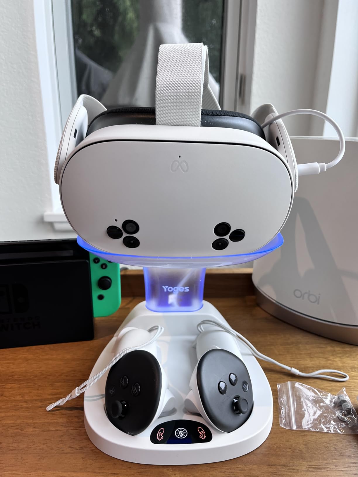 YOGES Charging Dock for Meta Quest 3S, Quest 3 Fast Charging Station with 2 Rechargeable Batteries kit, VR Headset Charging Stand Dock for Oculus Quest 3/ Quest 3S Accessories, Support Elite Strap customer photo 1