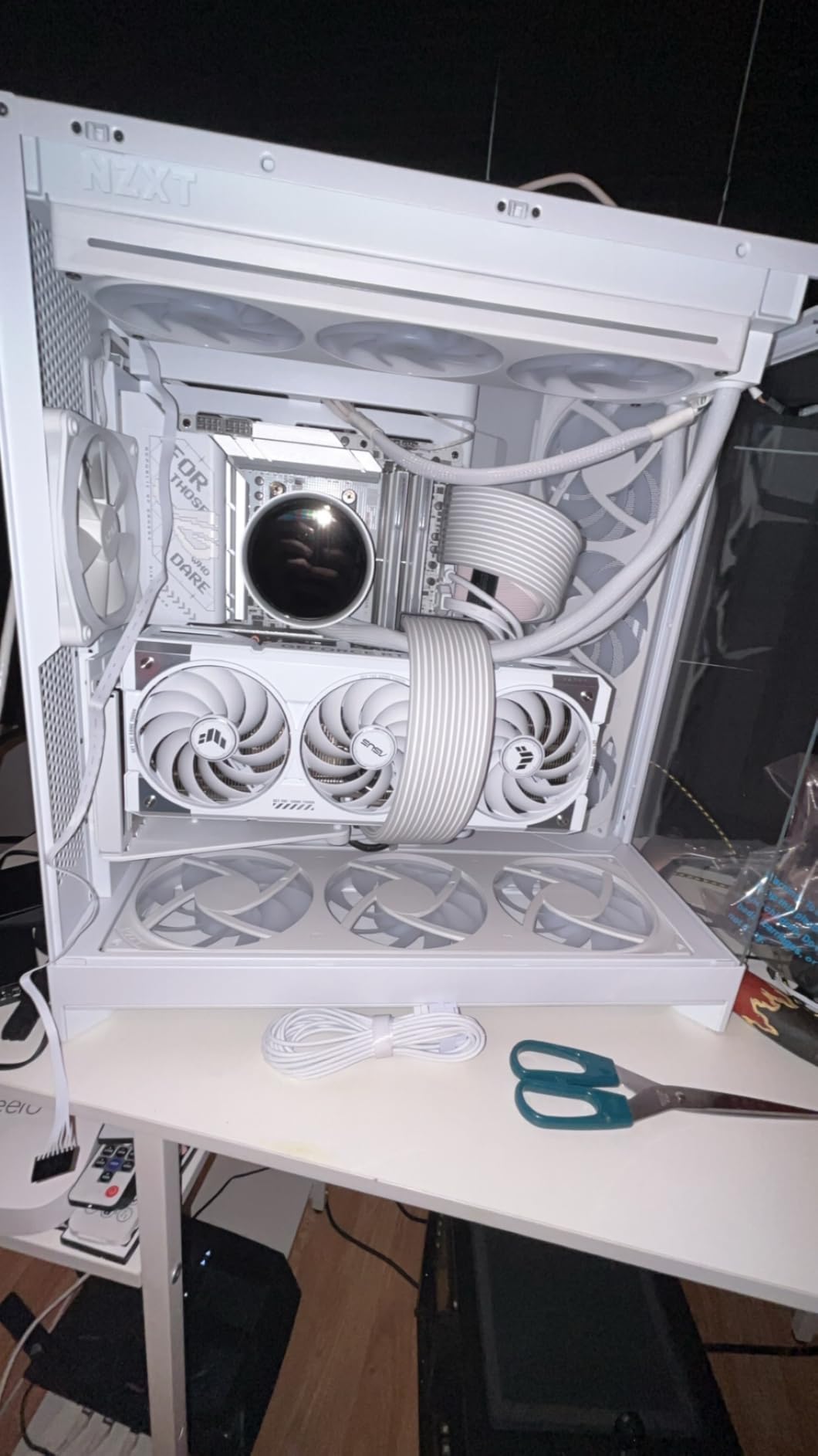 NZXT Kraken Elite 240 RGB 2024 - AIO CPU Liquid Cooler - 240mm Radiator - 2 x F120P Fans - Customizable 2.72