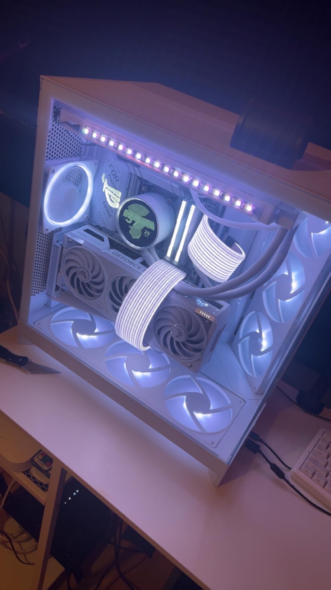NZXT Kraken Elite 240 RGB 2024 - AIO CPU Liquid Cooler - 240mm Radiator - 2 x F120P Fans - Customizable 2.72
