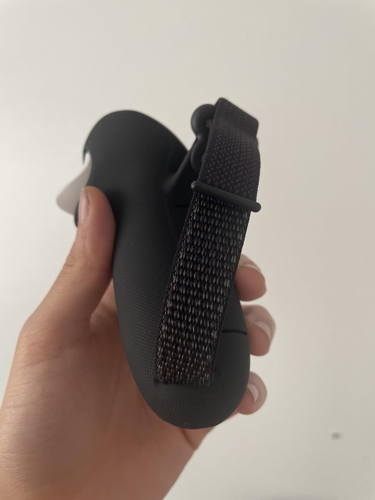 KIWI design Upgraded Controller Grips Protector Compatible with Oculus/Meta Quest 3/3S, Non-Slip Handle Cover with Battery Opening, Accessories Made for Meta customer photo 1