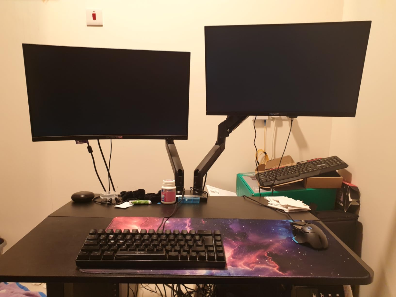 Mount-It! Dual Monitor Stand for 13-32 inch Computer Screens, Dual Monitor Arms for 2 Monitors Holds up to 22 lbs, Height Adjustable Dual Monitors Mount, VESA 75x75/100x100mm (GSMP002N), Black customer photo 1