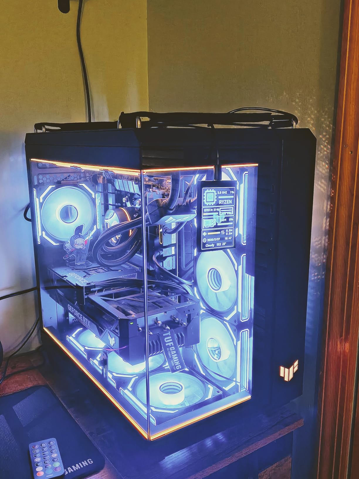 ASUS TUF Gaming GT502 Horizon ATX Mid-Tower PC Case - Dual-Chamber, Independent CPU/GPU Cooling Zones, Tool-Free Side Panels, USB 10Gbps Type-C customer photo 1