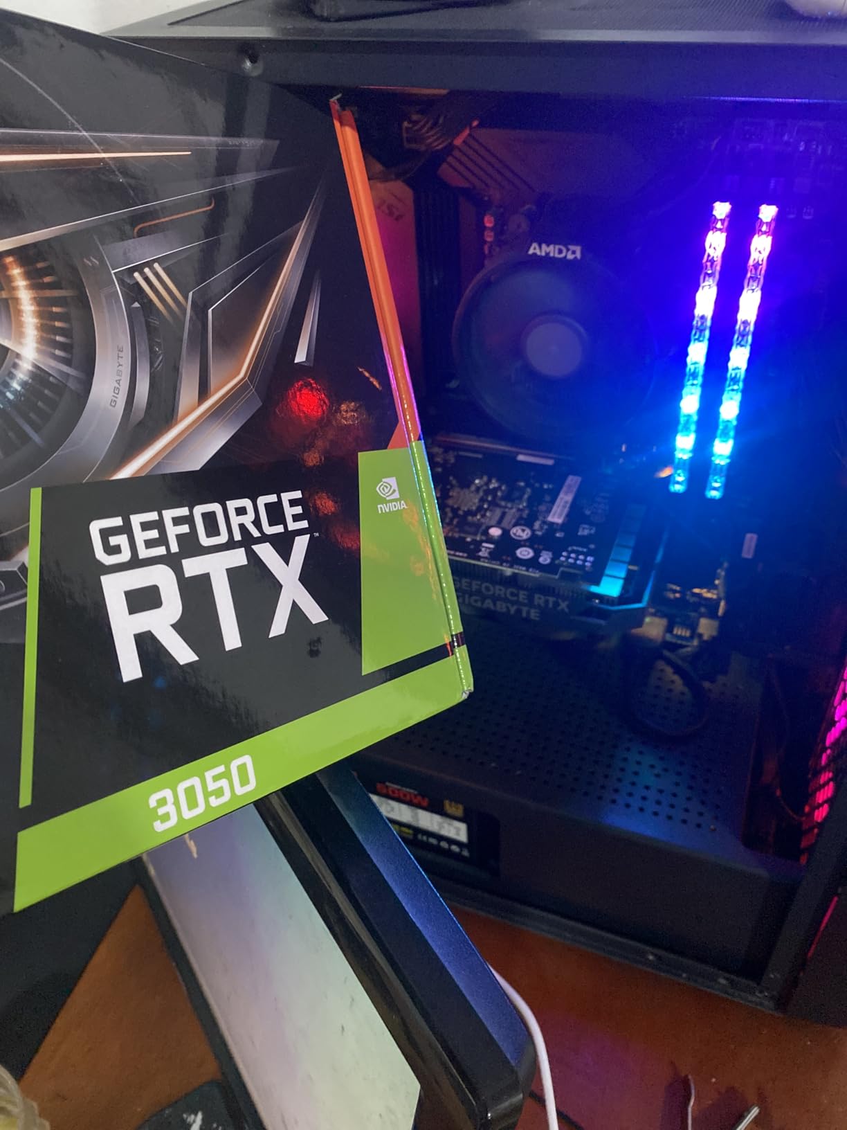 Gigabyte GeForce RTX 3050 WINDFORCE OC V2 6G Graphics Card, 2X WINDFORCE Fans, 6GB GDDR6 96-bit, GV-N3050WF2OCV2-6GD customer photo 1